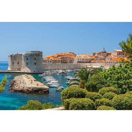 Haseltine, Tom 아티스트의 View of boats in Old Port-Dubrovnik-Dalmatian Coast-Adriatic Sea-Croatia-Eastern Europe작품입니다.